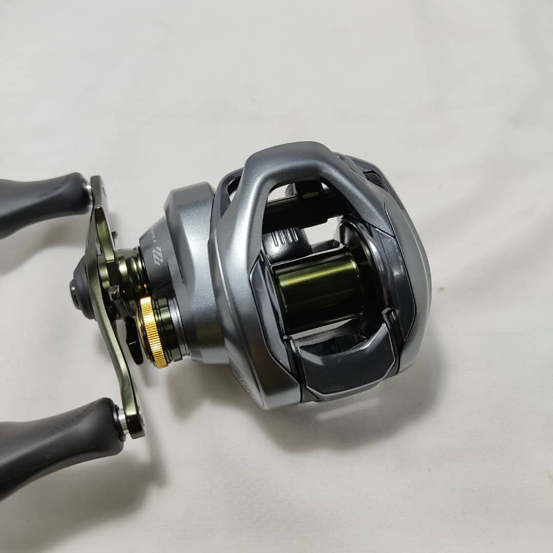 REEL,SHIMANO CURADO DC CASTING (2017) - Image 8