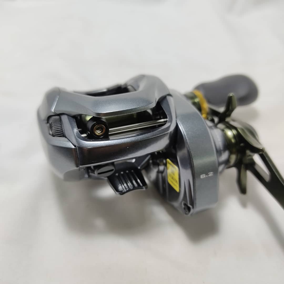 REEL,SHIMANO CURADO DC CASTING (2017) - Image 9