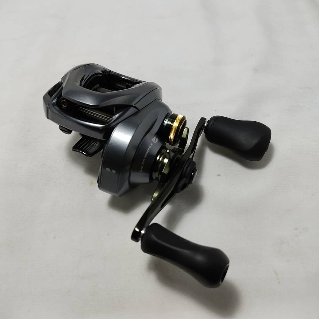 REEL,SHIMANO CURADO DC CASTING (2017) - Image 10