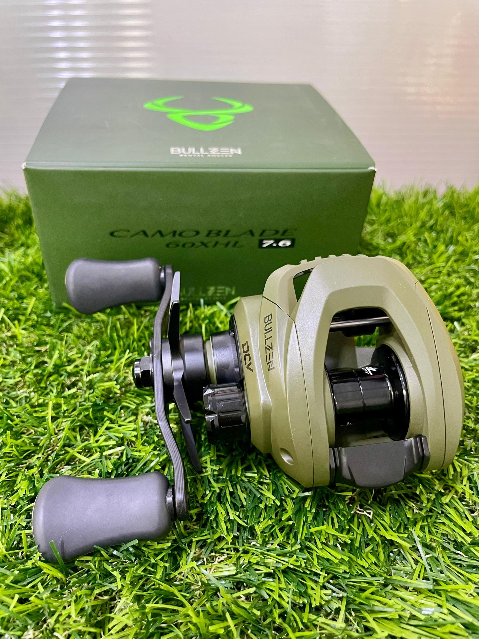 REEL, BULLZEN CAMO BLADE XLE 60XHL BAITCASTING